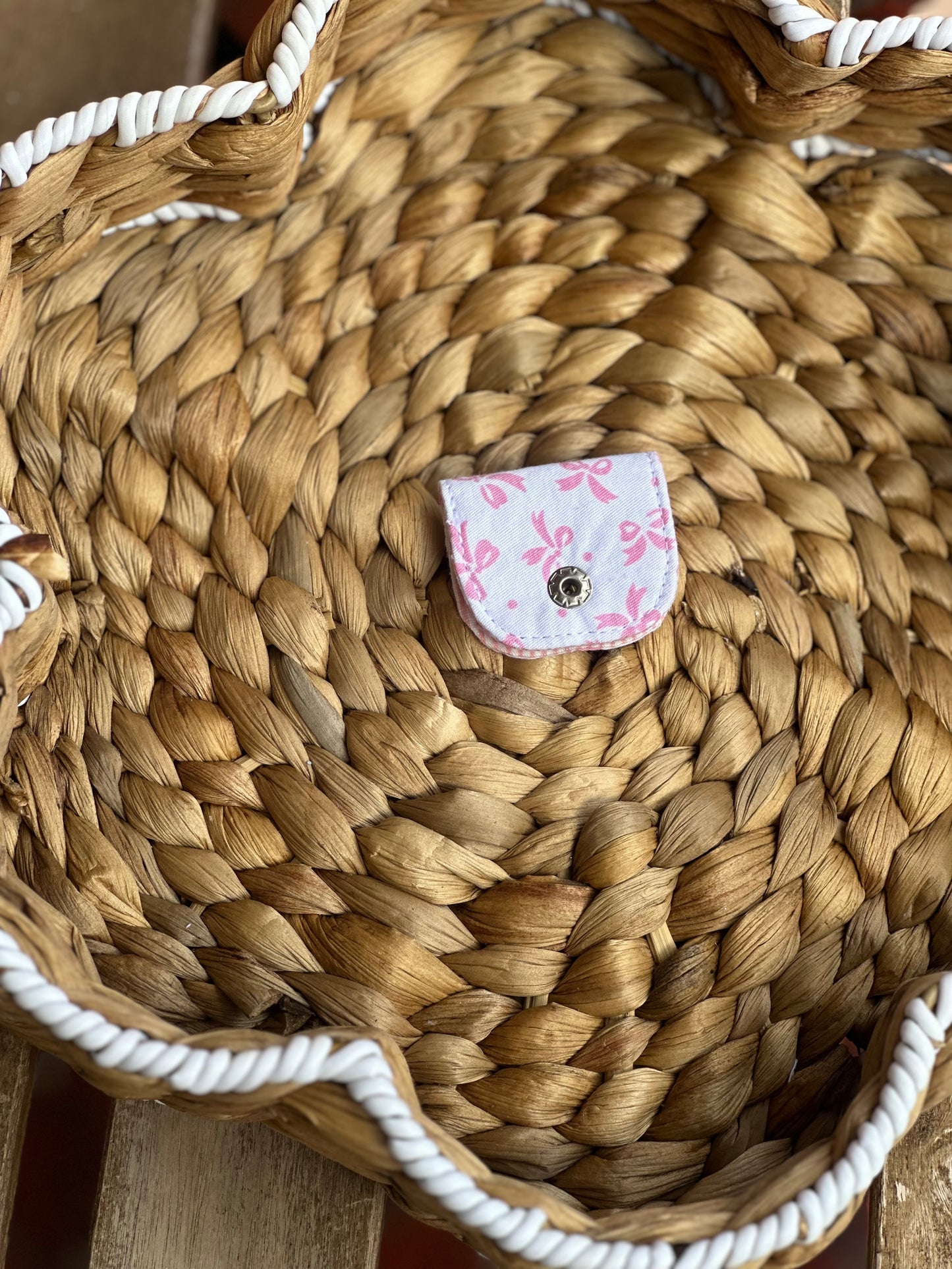 Pink Ribbon Cable Wrap