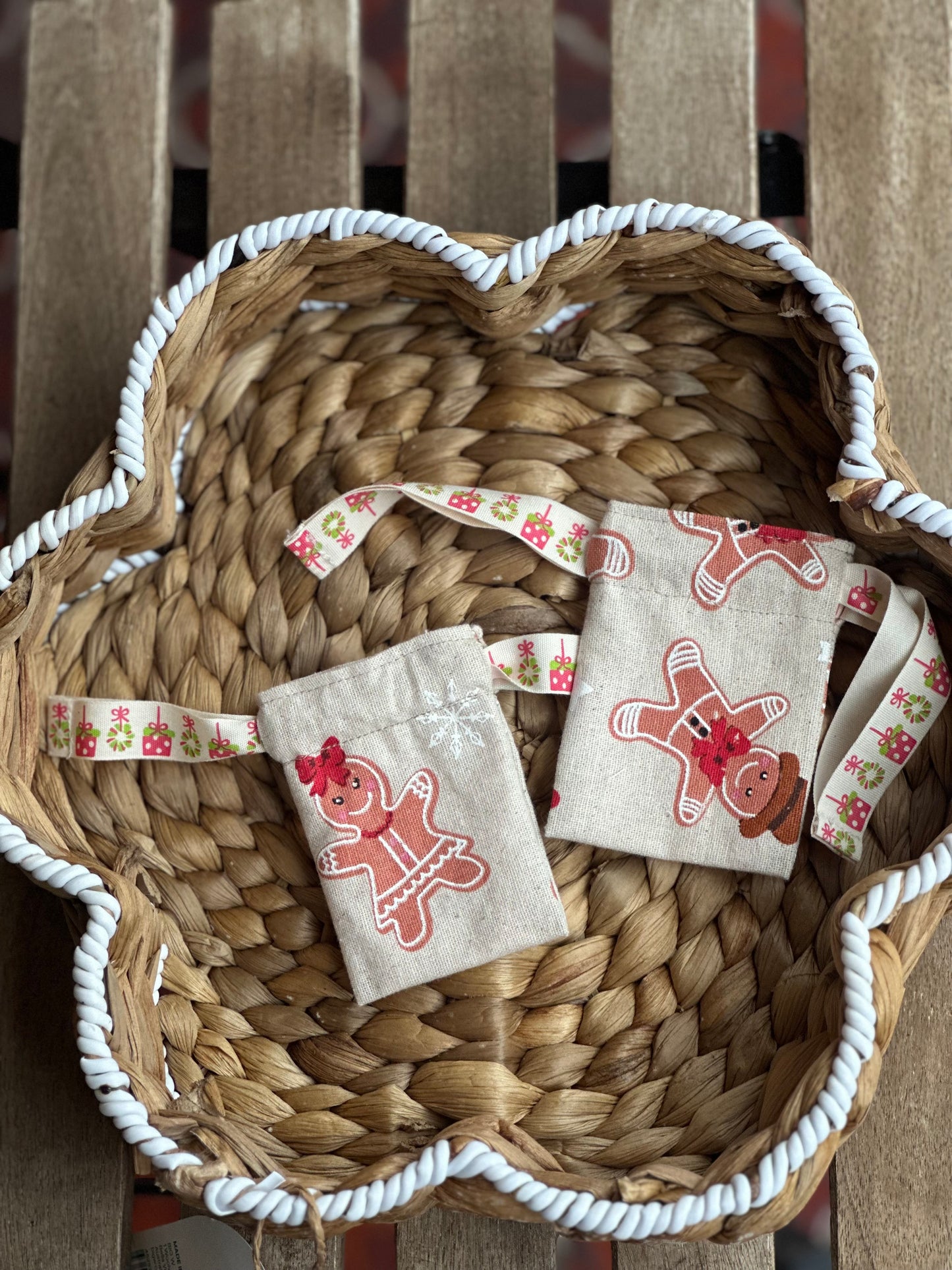 Gingie Christmas Xmas Mini Drawstring Pouches (1 pc)